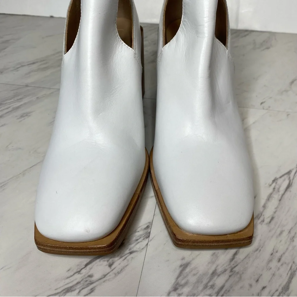 New! Free People Brady Square Toe White Leather Buckle Shootie Bootie 39.5